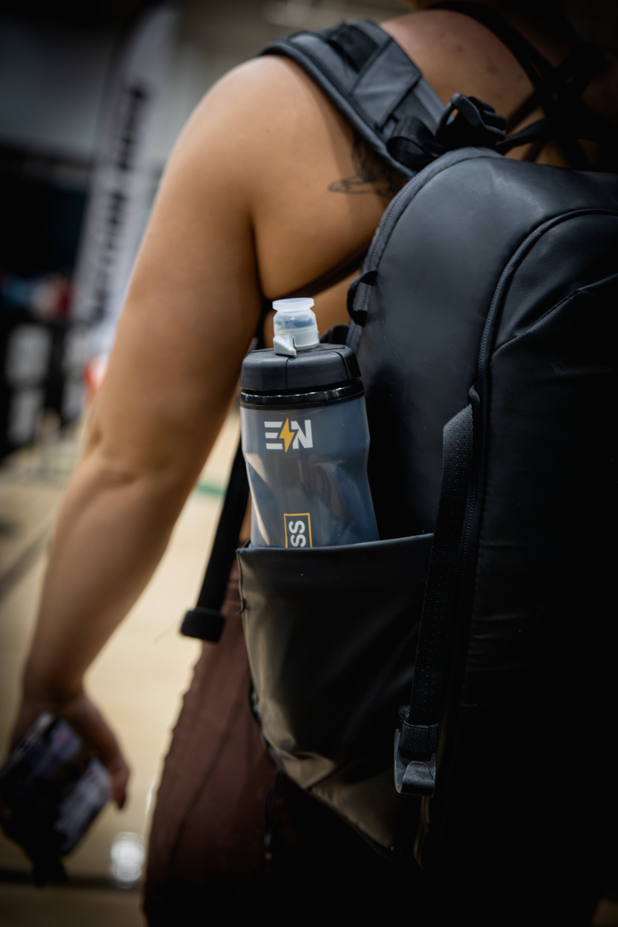 16oz Insulated Squeeze Water Bottle